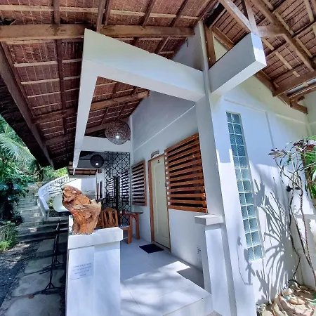 Cocoloco Beach Resort Manoc-Manoc Exterior photo
