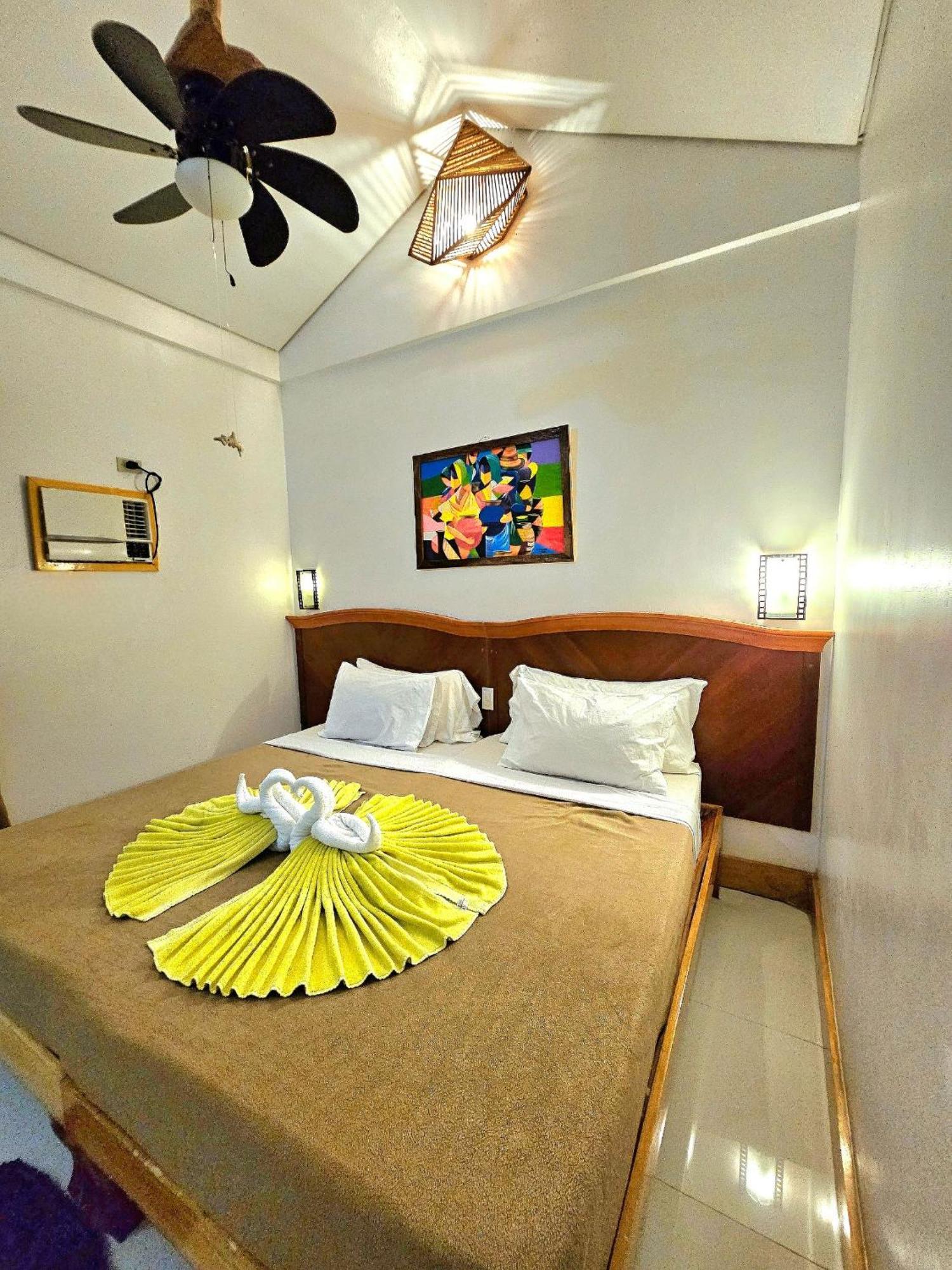 Cocoloco Hotel 2*